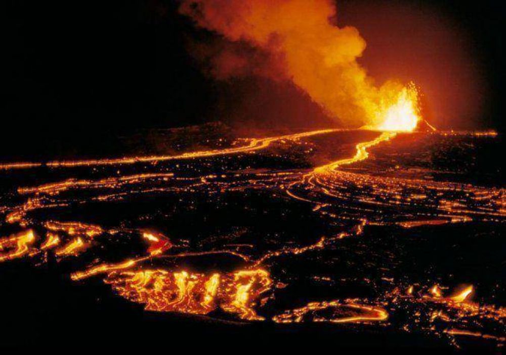 El volc�n Kilauea amenaza a las poblaciones de Hawai
