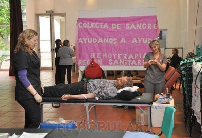 Cerca de 50 personas se sumaron a la 4� Marat�n de Donaci�n de Sangre