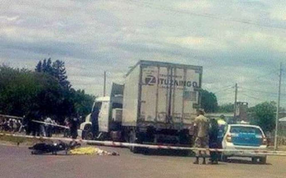 Motociclista muri� al chocar contra un cami�n en Gualeguay
