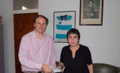 �Quiero devolver algo de lo mucho que recib� en esta querida Escuela de Rojas�