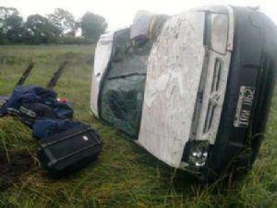 Volc� una camioneta en la Ruta N� 5