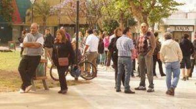 Las unidades m�viles de documentaci�n atender�n hasta hoy