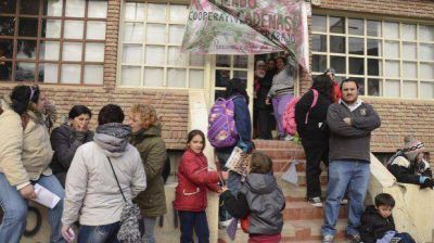Hubo allanamientos por las presuntas entregas irregulares de vivienda que denunci� Trovant