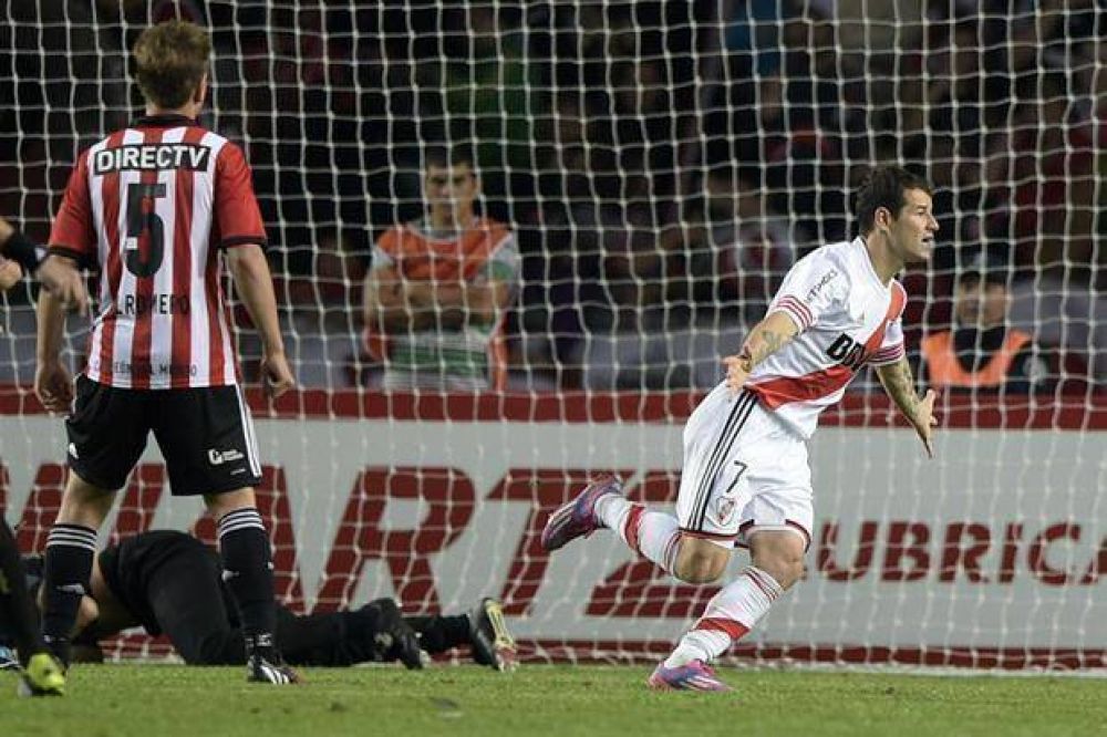 Copa Sudamericana: River se lo dio vuelta a Estudiantes y se llev� un triunfo de La Plata