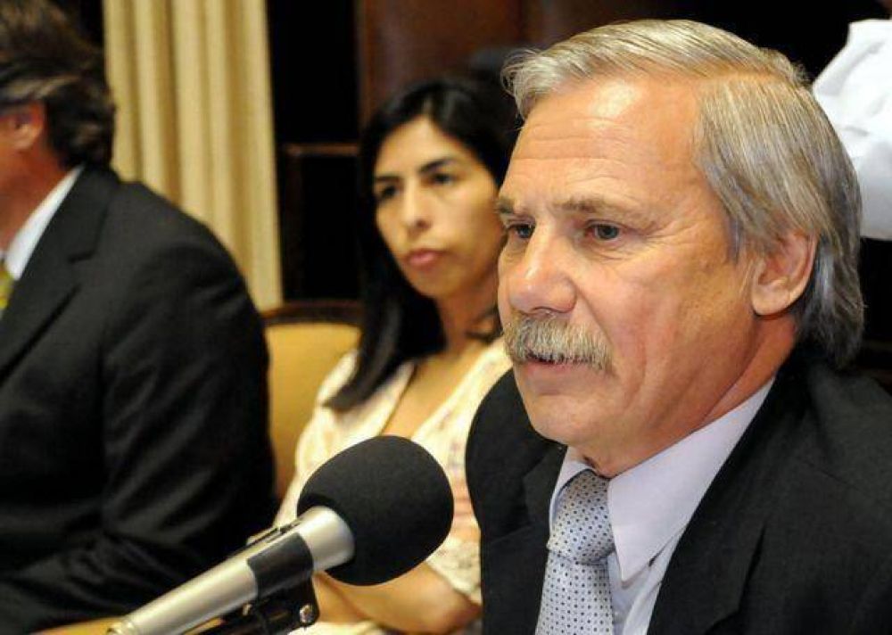 Rodr�guez dijo que �observo criterios contradictorios en quienes no aceptan la Polic�a Local�