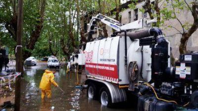 Realizan un amplio operativo en Tigre para recuperar las zonas afectadas por el temporal 