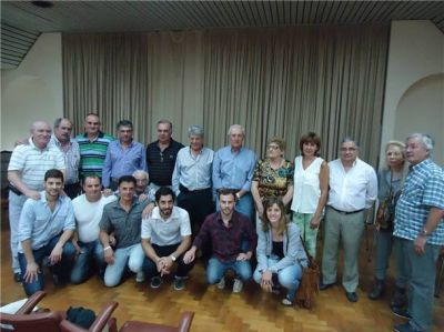 Juan Emilio Colombo contin�a en la presidencia de la C�mara Comercial