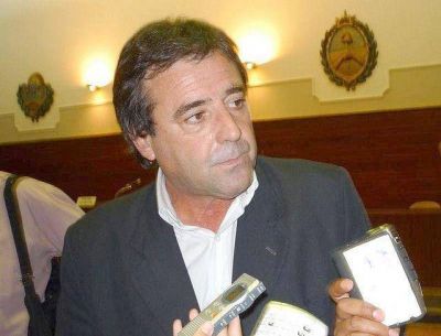Para radicales la reforma constitucional del oficialismo s�lo busca tapar los problemas