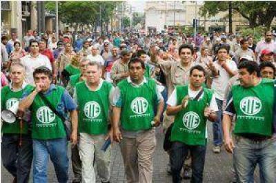 Recrudece el reclamo de los empleados de Obras P�blicas