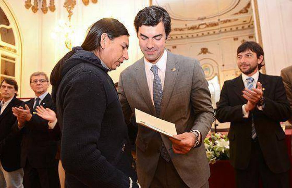 Destinar�n m�s de $1 mill�n para microcr�ditos a j�venes emprendedores