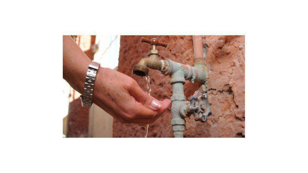 Siguen los cortes en el servicio de agua potable