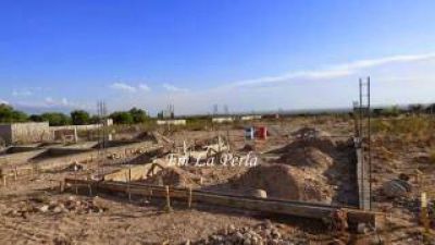 Vecinos exigen la instalaci�n inmediata de la red el�ctrica