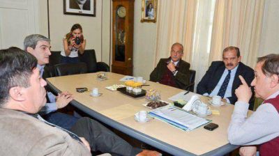 Linares y Mart�nez Conti acuerdan pautas para mejorar la seguridad en Comodoro Rivadavia