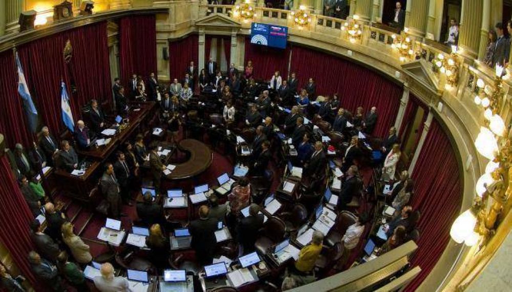 Una divisi�n tajante en leyes fundamentales