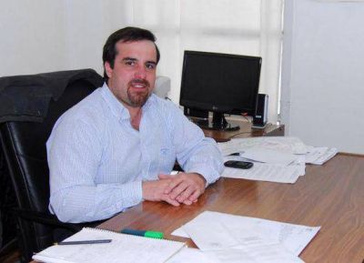 �Si C�rdoba le descuenta a los empleados lo voy a denunciar penalmente�