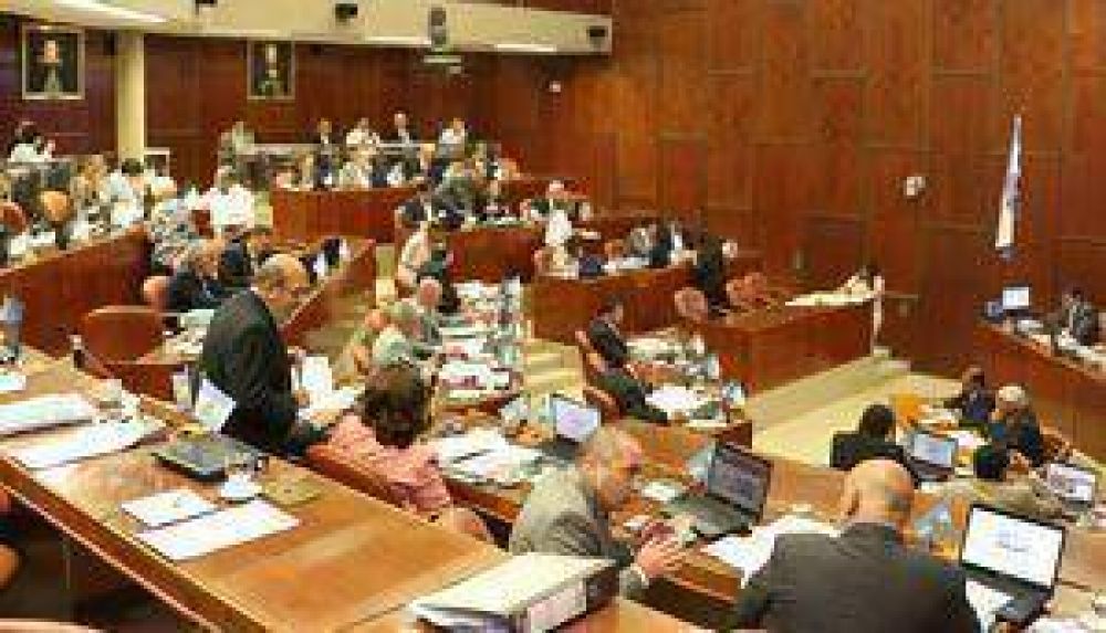  Diputados ratificaron convenio de desendeudamiento