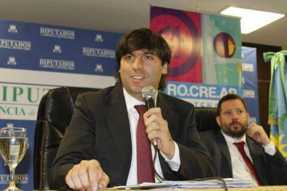 Con un cuasi discurso de campa�a, Diego Bossio disert� en Diputados sobre h�bitat inclusiva