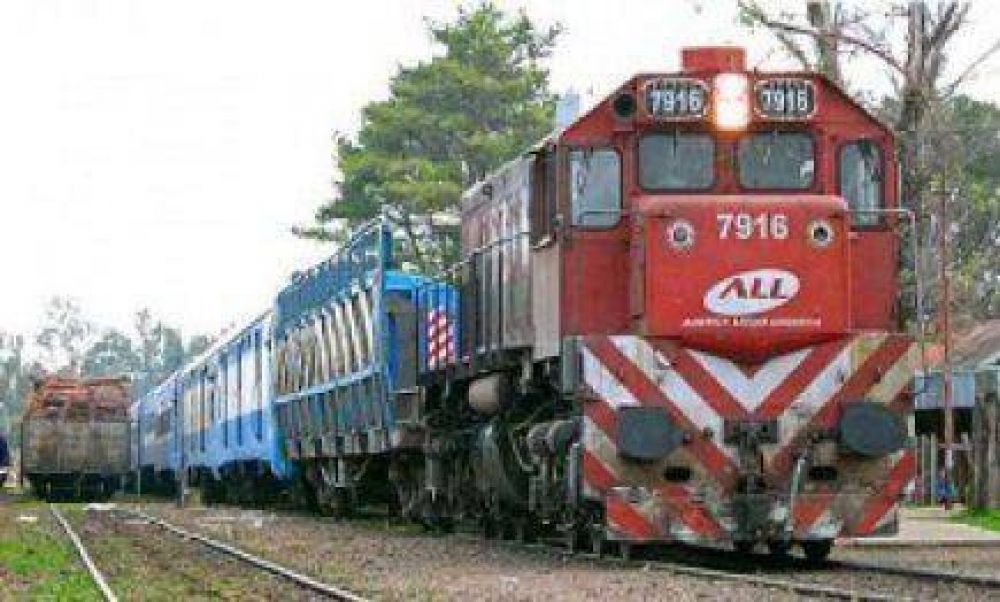 Decretan de Inter�s Municipal el servicio ferroviario que unir� Posadas � Encarnaci�n