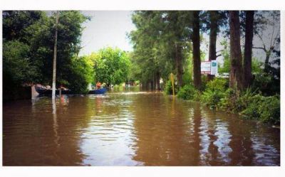 Por las inundaciones, decretan en Pilar la emergencia h�drica