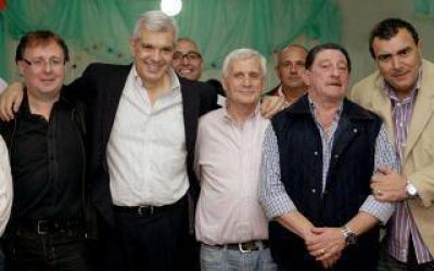 Juli�n Dom�nguez particip� de inauguraci�n de sede del PJ y la CGT en Jun�n