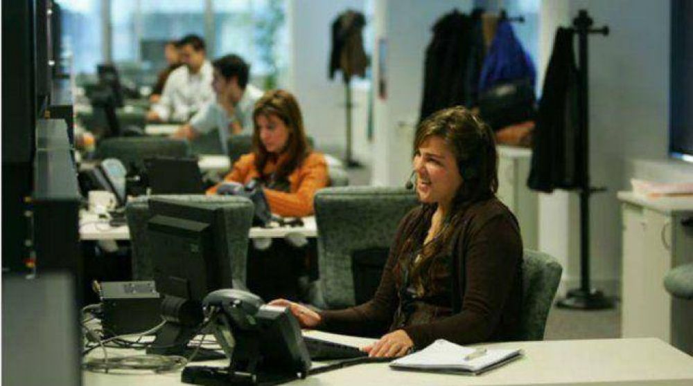 Con una estadistica, el Indec demuestra que el salario promedio es de $10.384