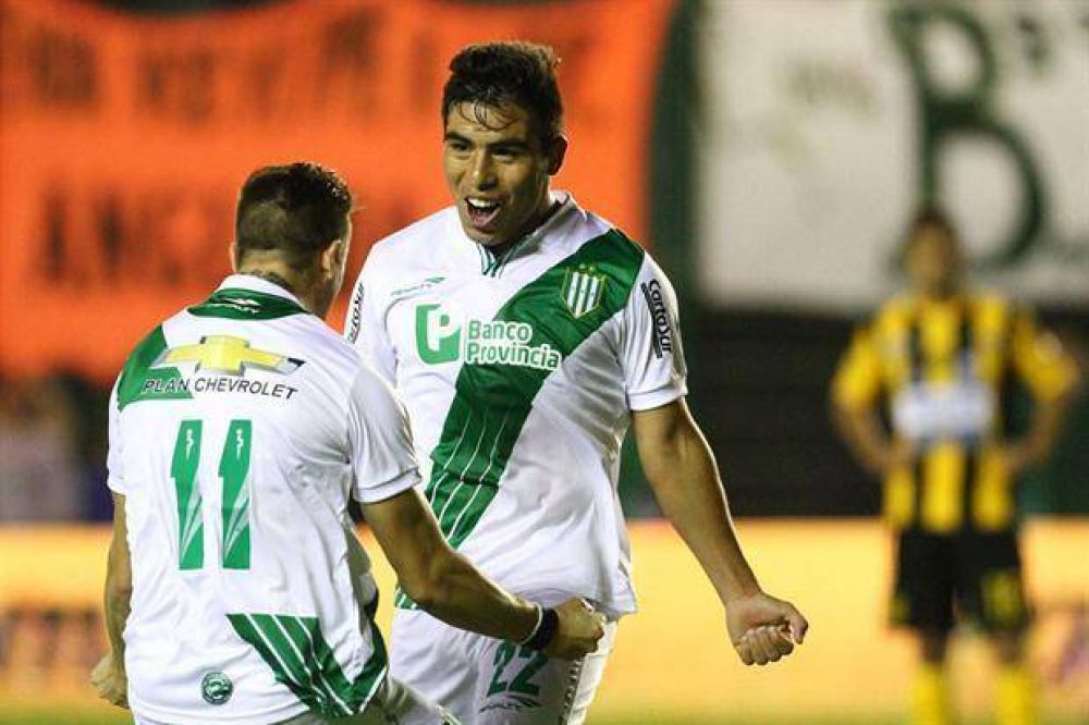 Banfield recuper� la sonrisa con una clara goleada ante Olimpo