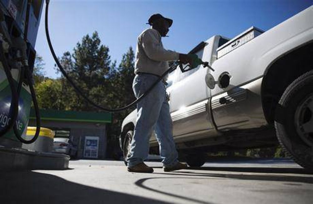Los norteamericanos no salen de su asombro: la nafta es cada vez m�s barata