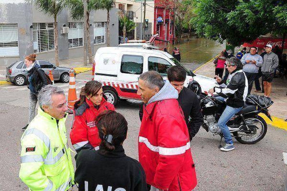El Municipio de Tigre asisti� a los vecinos afectados por la sudestada