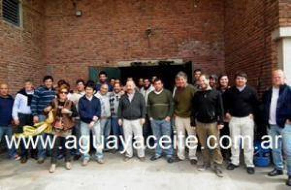 Inza tom� posesi�n del predio donde funcionan las textiles HM, TRC y Celanova: Esta fuente de trabajo no se ha perdido