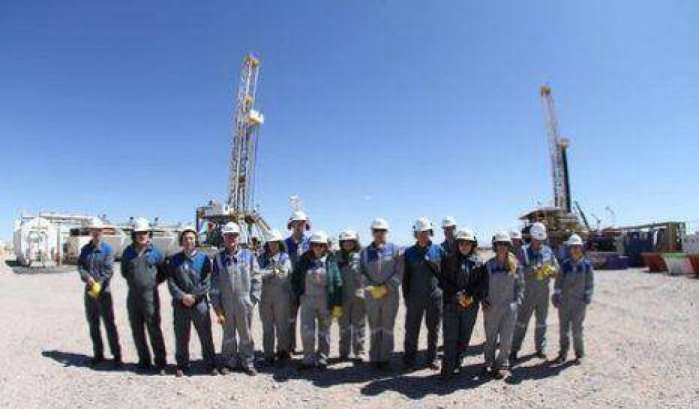 Legisladores porte�os recorrieron Vaca Muerta