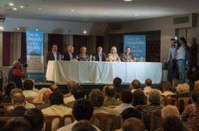 �Jam�s podr�n decir que la gesti�n de Alperovich es corrupta�