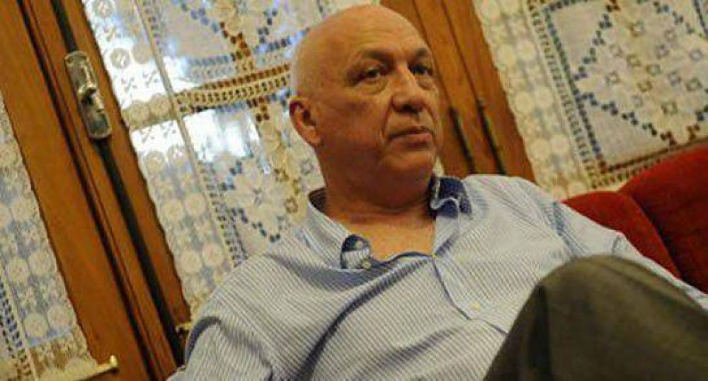 Bonfatti pidi� menos candidatos para la interna