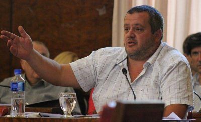 �El debut de Javier Faroni es lamentable�