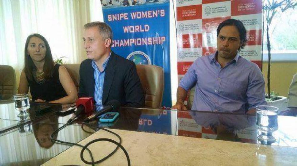 Presentaron el mundial femenino Snipe en Carlos Paz