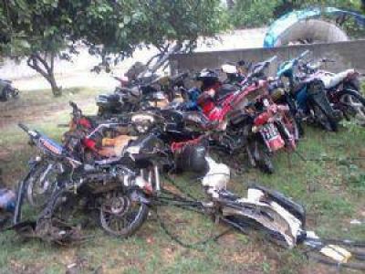 Desbaratan desarmadero de motos en Chumbicha