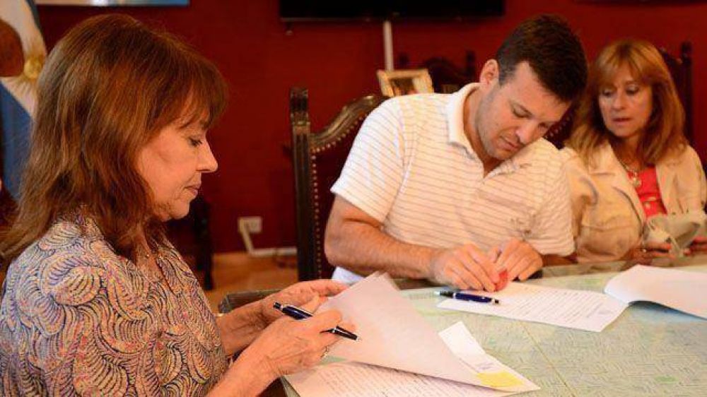 Regularizar�n situaciones dominiales en propiedades barriales de la ciudad 