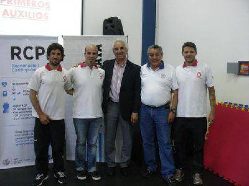 DAR�N CURSOS DE RCP EN ESCUELAS SECUNDARIAS MUNICIPALES