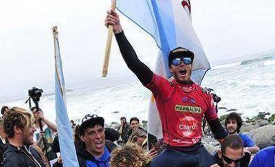El marplatense Usuna hace historia: campe�n mundial en Per�