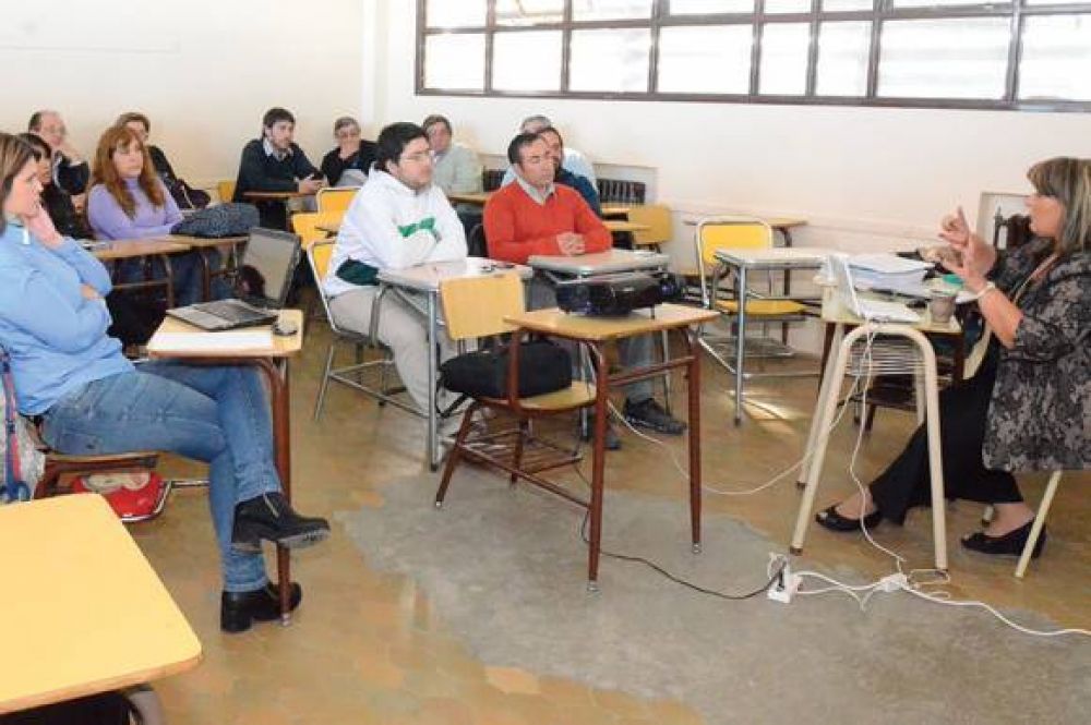 Comodoro Rivadavia fue sede de debate sobre Cdigo Electoral Provincial