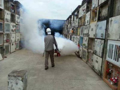 Salud llev� adelante tareas de fumigaci�n y control de vectores en el Cementerio Municipal