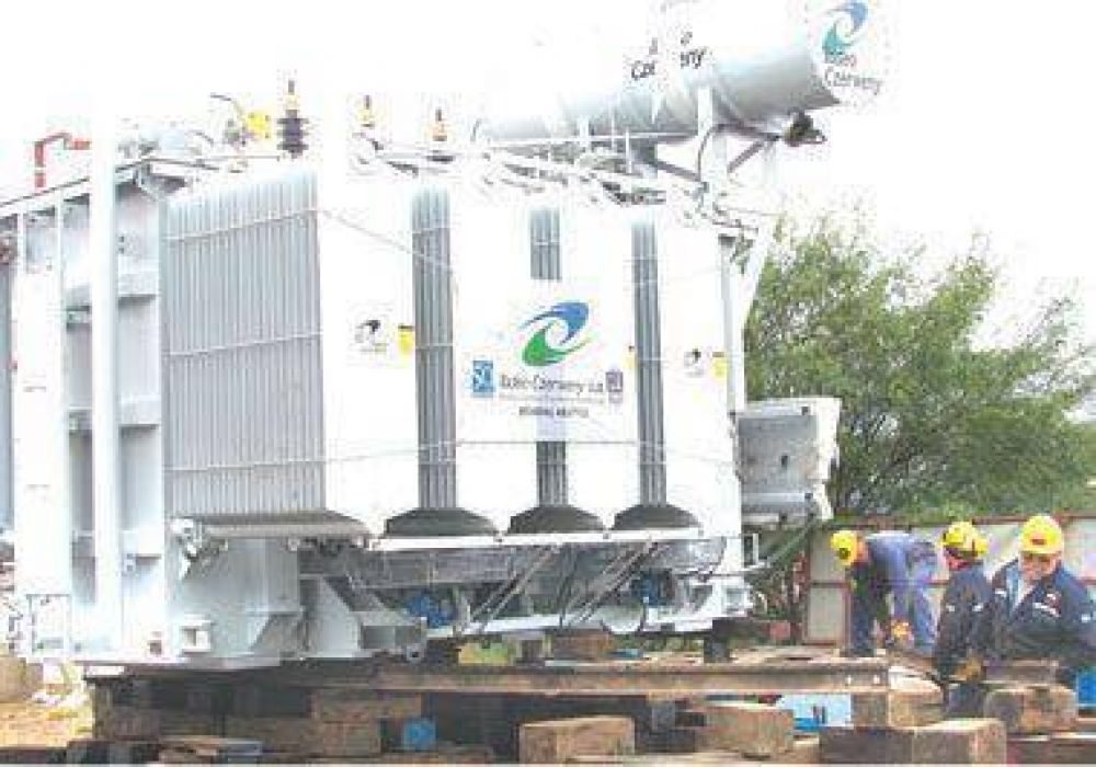 Colocaron un transformador de energ�a en el Parque Industrial 