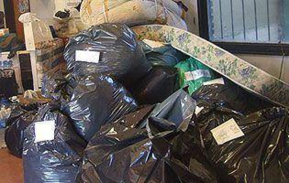 Juntan donaciones para ayudar a los damnificados