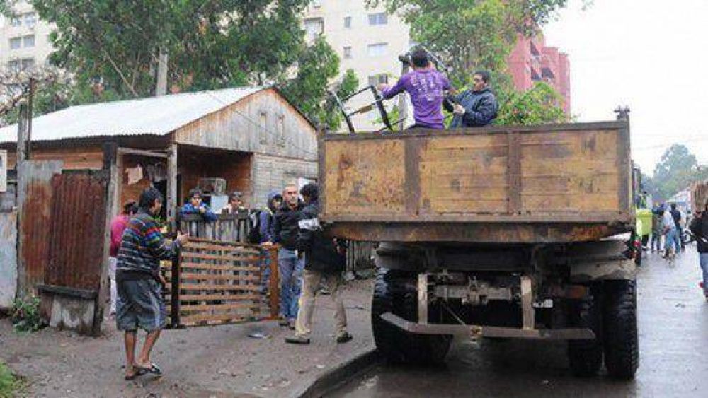 M�s de 150 familias de El Piol�n fueron reubicadas en El Manantial