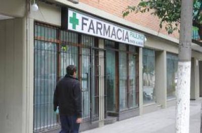 En Barrio Sur los comerciantes atienden tras las rejas a causa de los asaltos