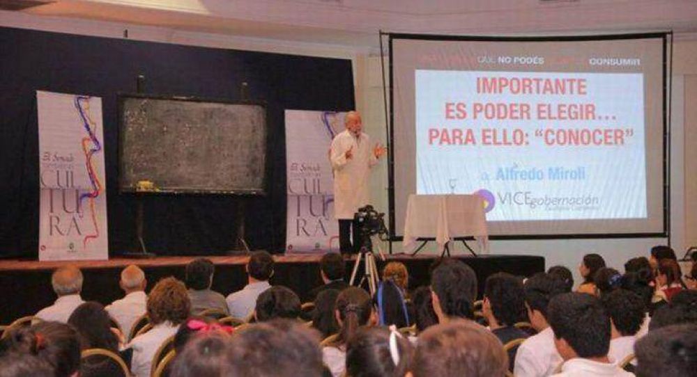 Alfredo Miroli convoc� a Saber para decidir
