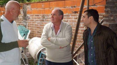 Viale insiste con excluir de Unen a �la derecha y el populismo gobernante�