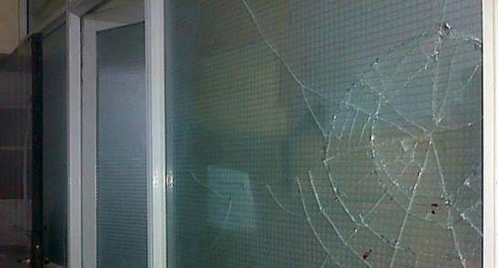 Siguen los hechos de violencia dentro del Cullen