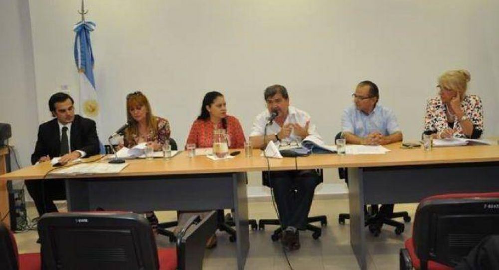 Consejo de Abogados disconforme con el debate por la regulaci�n de la profesi�n