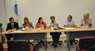 Consejo de Abogados disconforme con el debate por la regulaci�n de la profesi�n