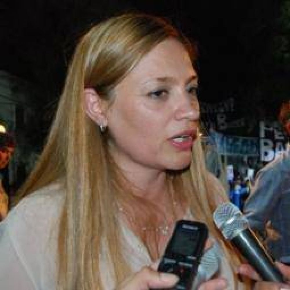 Tere Madera se mostr� a favor de adelantar elecciones provinciales